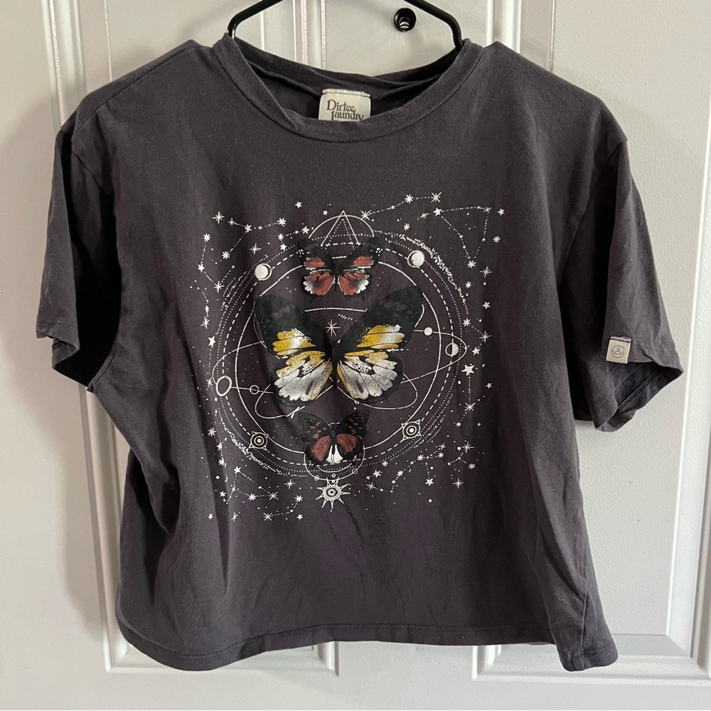 Grey cropped graphic tee
